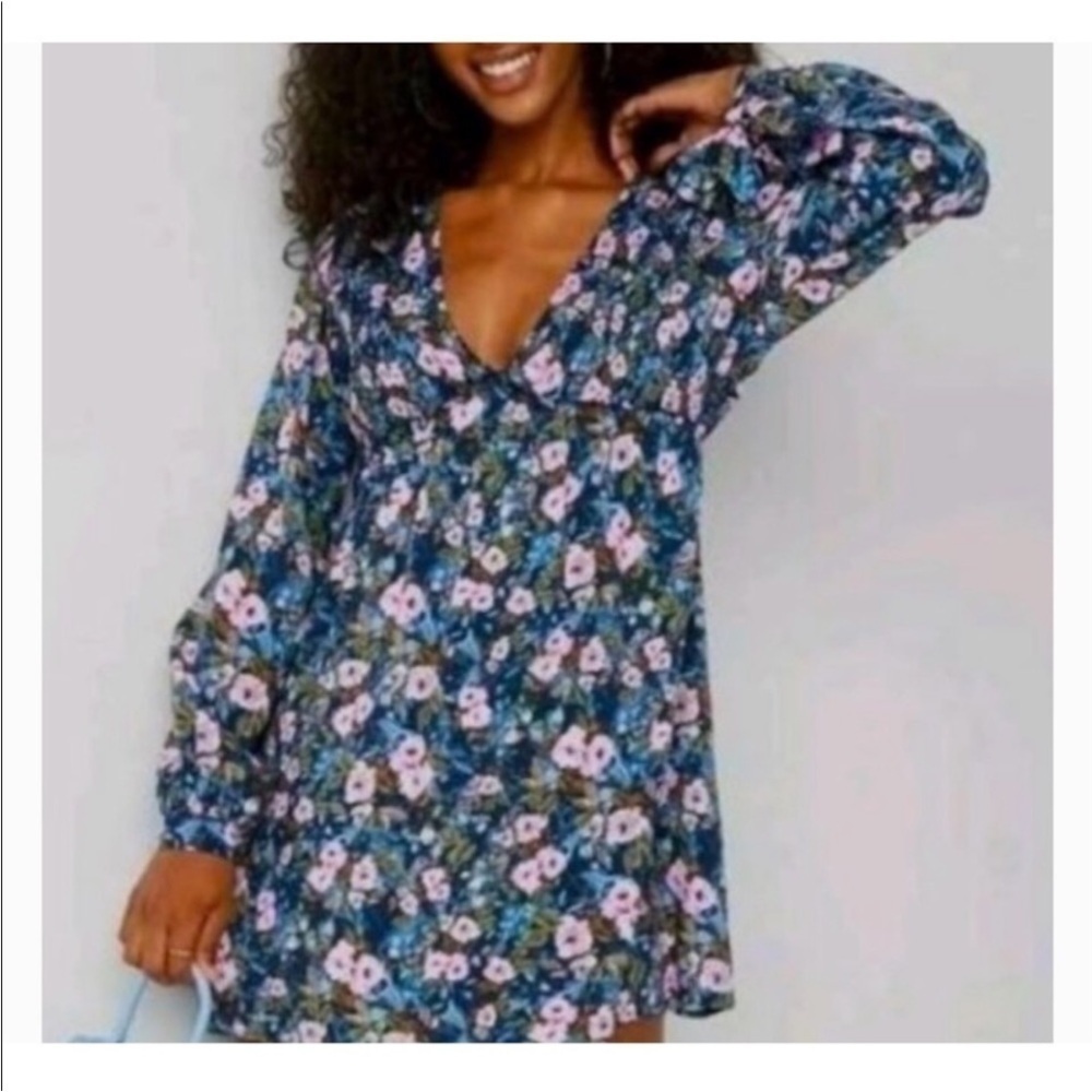 NWT Women’s Navy Floral Print Long Sleeve Tiered Babydoll Dress - Wild Fable M